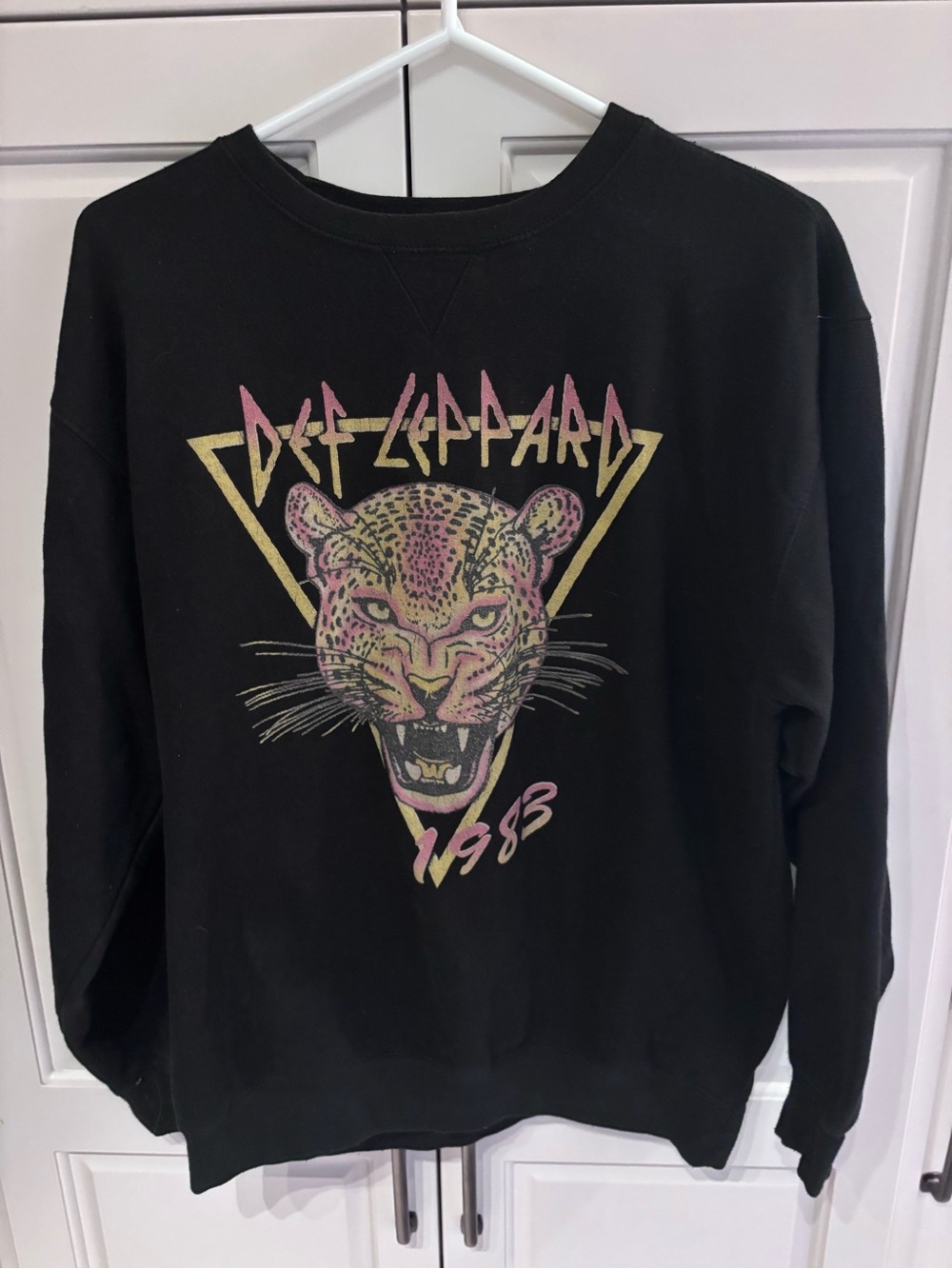 Black Graphic def leppard Crewneck Sweatshirt - 1983 Panther Design large